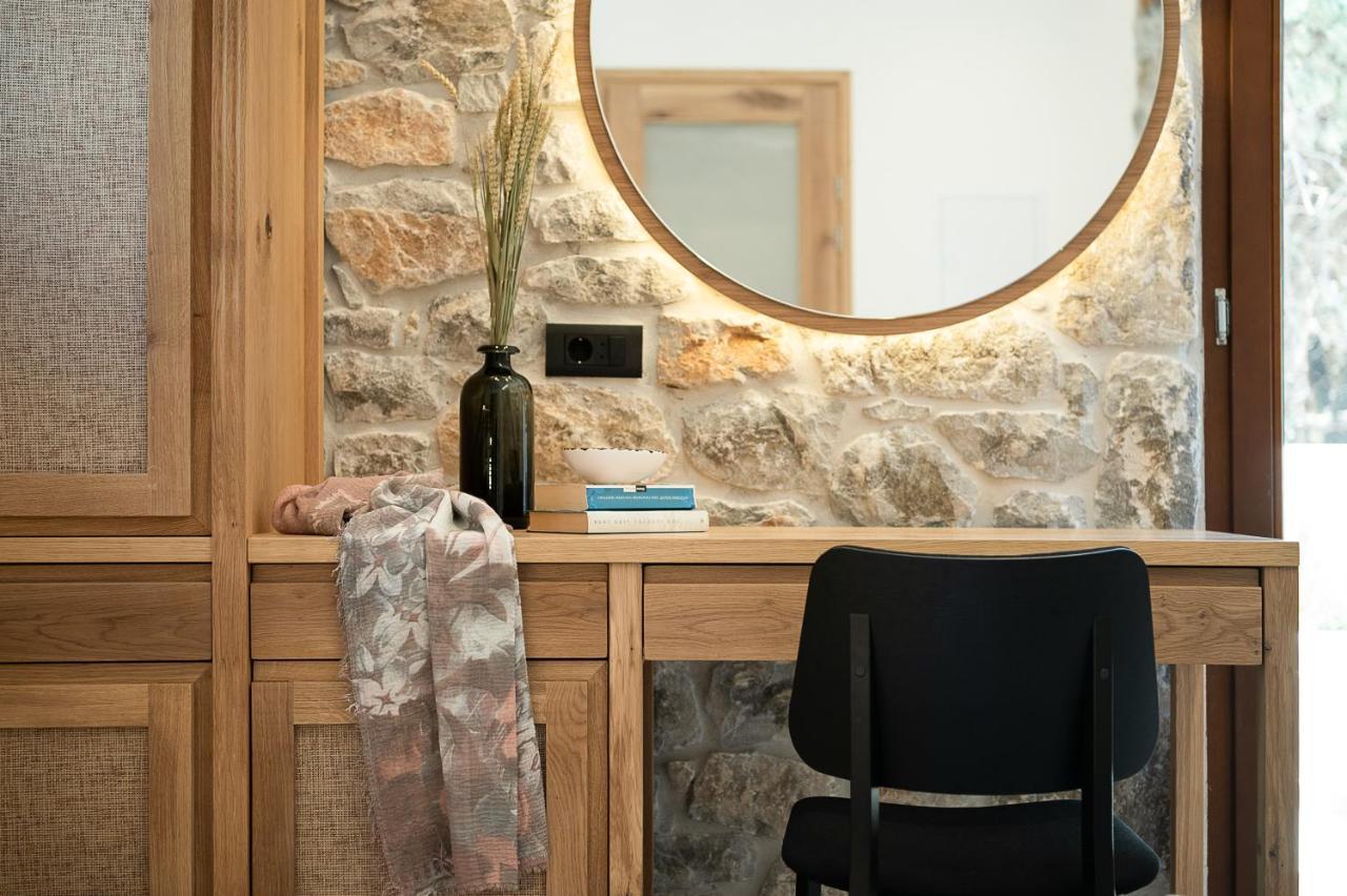 The Authentic Village Boutique Hotel Hora Sfakion Exterior photo