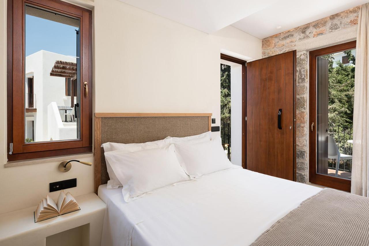 The Authentic Village Boutique Hotel Hora Sfakion Exterior photo