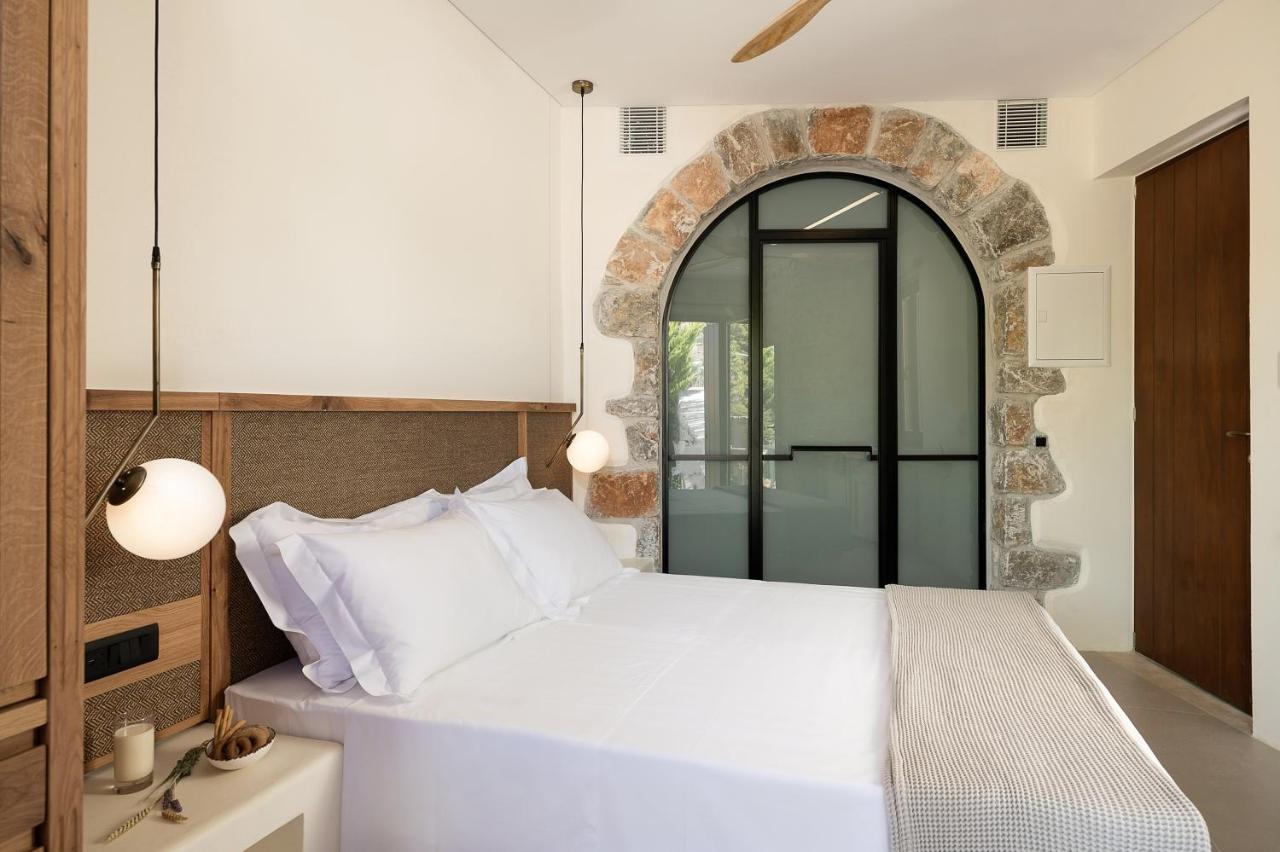 The Authentic Village Boutique Hotel Hora Sfakion Exterior photo
