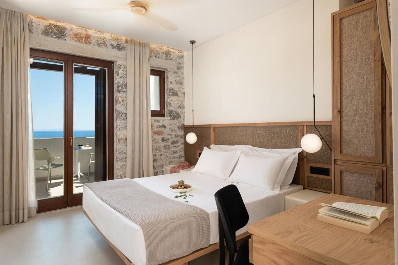The Authentic Village Boutique Hotel Hora Sfakion Exterior photo