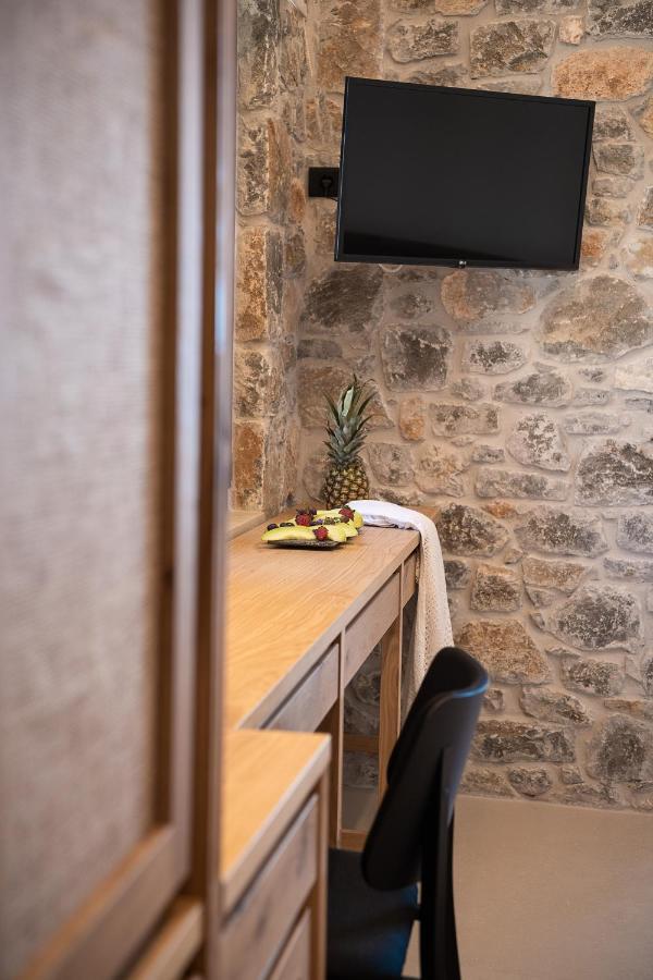 The Authentic Village Boutique Hotel Hora Sfakion Exterior photo