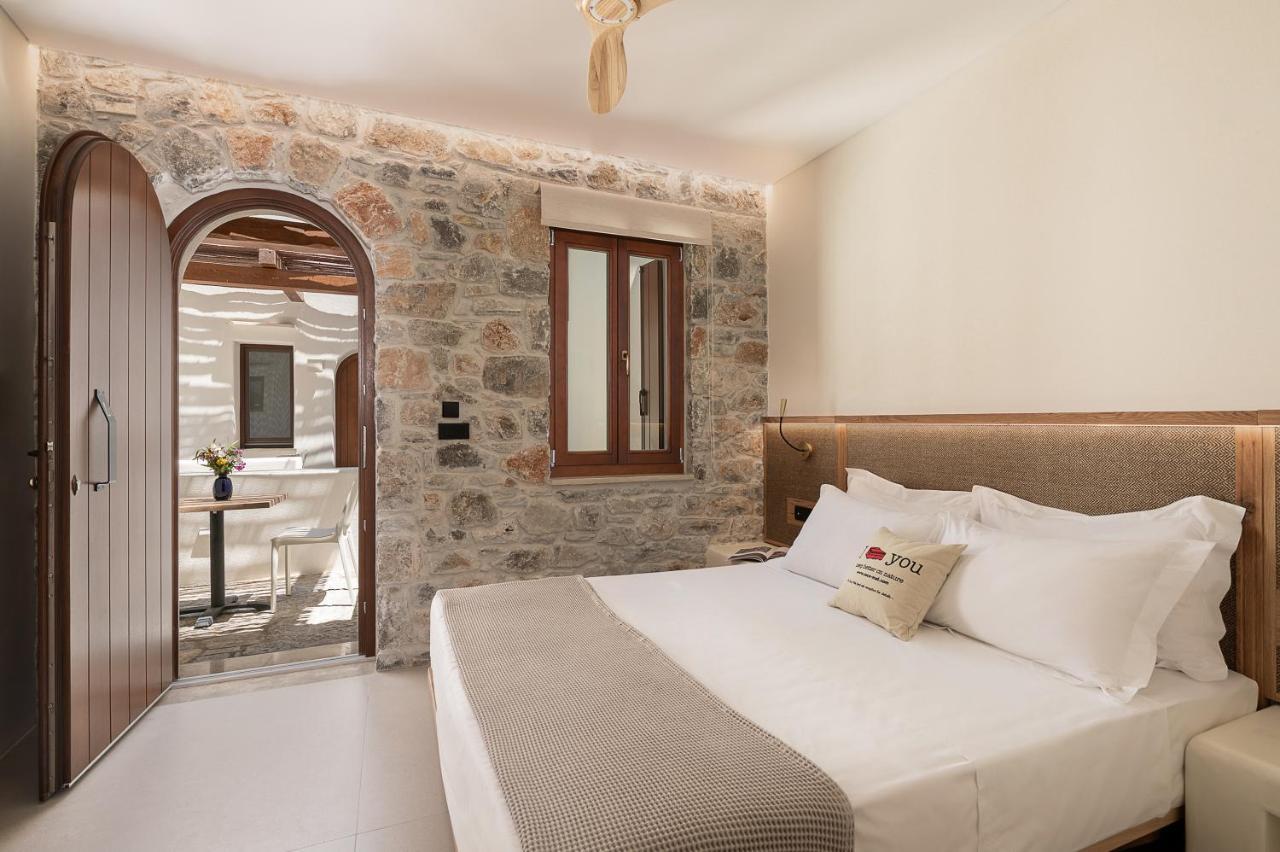 The Authentic Village Boutique Hotel Hora Sfakion Exterior photo